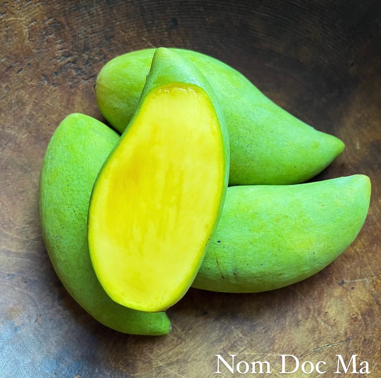 Organic Nam Doc Mai Mango - EACH